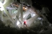 Jaskinia Kryształowa kopalnia ołowiu, srebra i cynku, położona w Meksyku niedaleko miasta Chihuahua