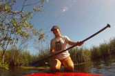 SUP (stand-up paddle board) stań na desce i wiosłuj.