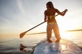 SUP (stand-up paddle board) stań na desce i wiosłuj.