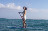 SUP (stand-up paddle board) stań na desce i wiosłuj.