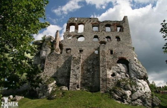 Atrakcje Śląskie Zamek w Ogrodzieńcu Jura Krakowsko Częstochowska