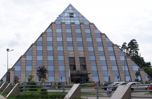 Hotel Piramida - Tychy Noclegi Spa Restauracje Konferencje 1