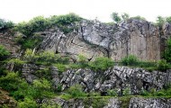 Rezerwat skalny Ślichowice im. Jana Czarnockiego-ruchy tektoniczne