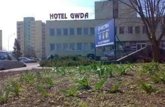 Hotel Gwda - budynek
