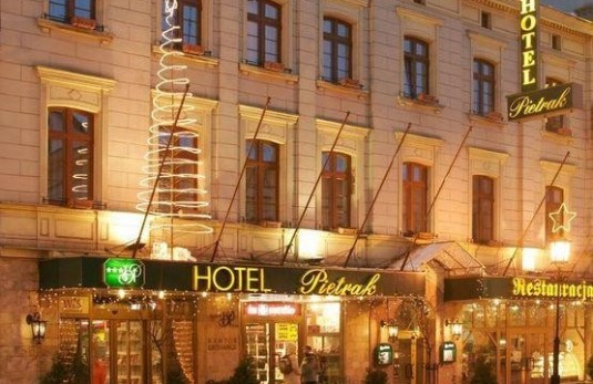 Hotel Pietrak - budynek