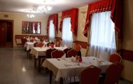 Hotel Adalbertus w Gnieźnie Noclegi Restauracja Jedzenie Konferencje 4