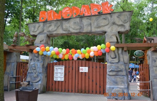 Dino Park w Malborku Dinopark Malbork Ruchome Smoki Dinozaury Linowy Malborkstones